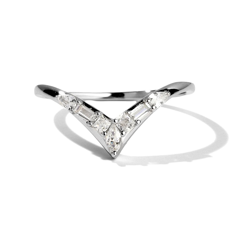 Oomiay Tiara Ring - Dainty .925 SS Ring with a White Crystal on a Curved Band